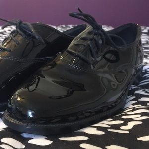 Men’s Black Patent Leather Shoes - 10.5